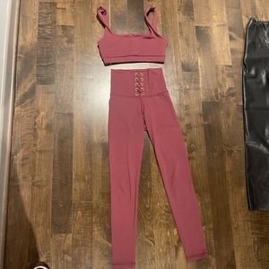 Strut This Workout Set